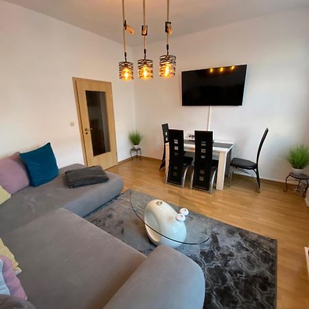 Zur Schleuse - Ferienwohnung Bis 6 Personen Mit Gem Garten Rostock Exteriör bild